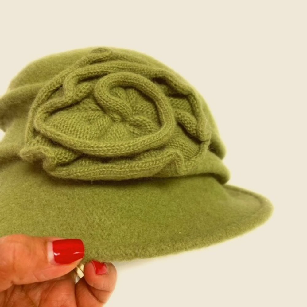 Boiled Wool Pleated Hat Item#: A15S0964